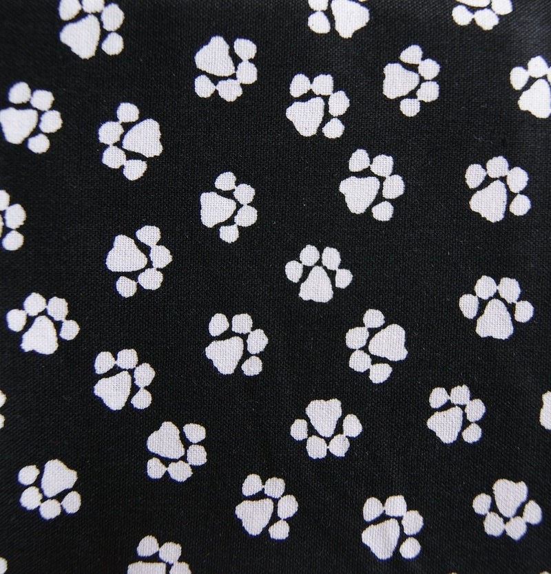 Creative Cuts Paw Prints Fat Quarters Bundle - Black and White Pattern Theme - Image 2